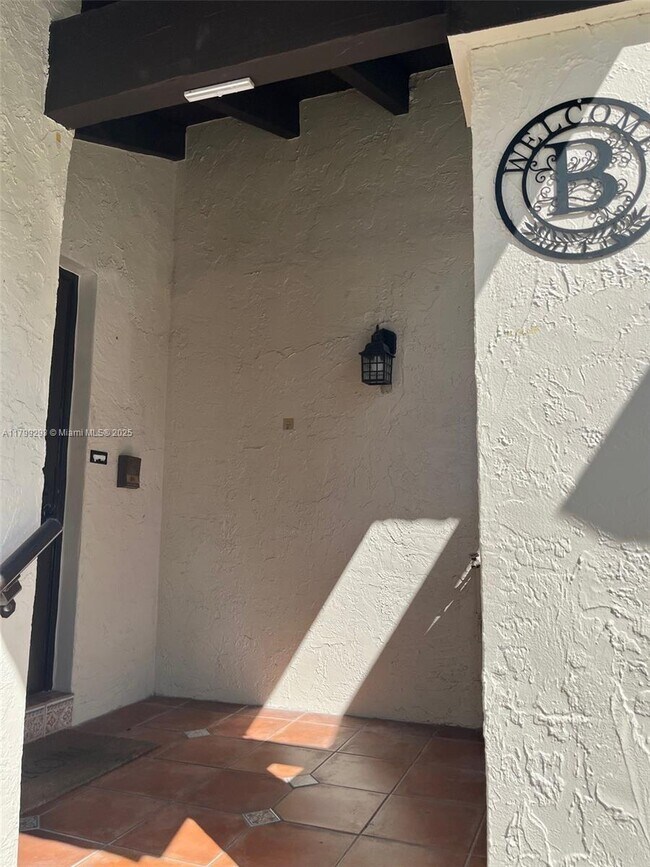 15202 SW 46th Ln in Miami, FL - Building Photo - Building Photo