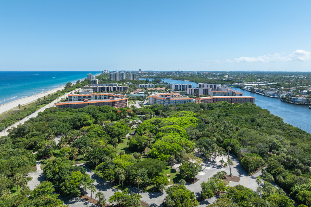 The San Remo Club in Boca Raton, FL - Foto de edificio