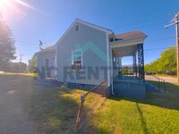 1300 Cypress St in Greensboro, NC - Building Photo - Building Photo