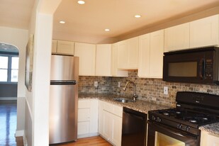 10AZ Poplar Ave in Secane, PA - Building Photo