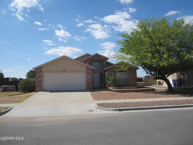 640 Pinar Del Rio Dr in El Paso, TX - Building Photo - Building Photo