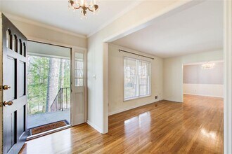 859 Candy Ln SW in Marietta, GA - Foto de edificio - Building Photo