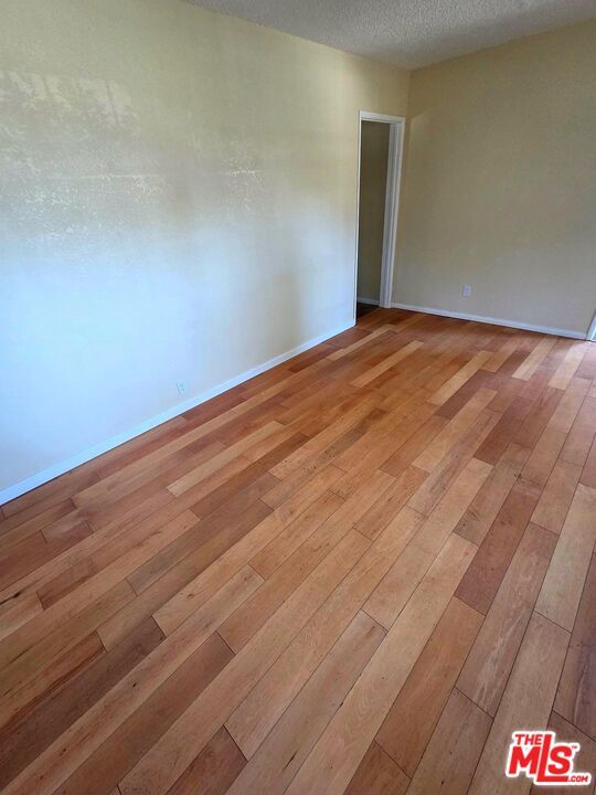 property at 2965 S Rimpau Blvd