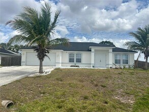 2115 NW 19th Ave in Cape Coral, FL - Building Photo - Building Photo