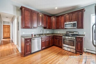 62 Fuller St in Boston, MA - Building Photo - Building Photo