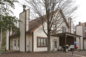 Lofts of Sandcreek in Coon Rapids, MN - Building Photo - Building Photo