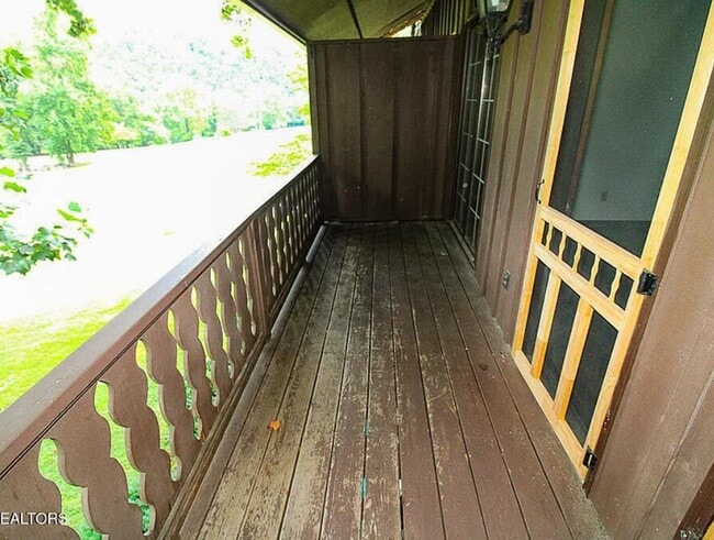 property at 3815 E Parkway