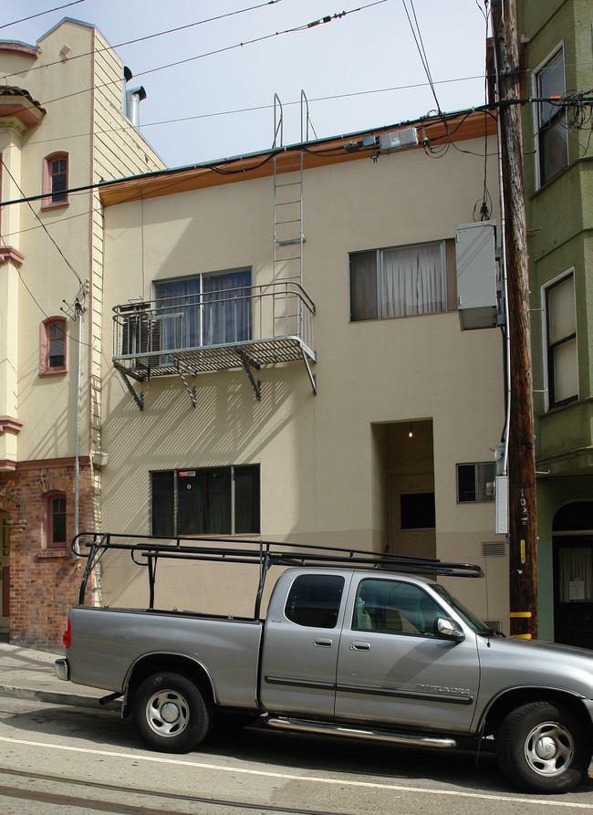 1016 Washington in San Francisco, CA - Foto de edificio - Building Photo