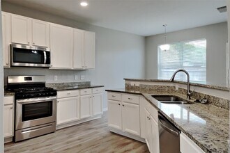 4106 Mill Ln in Missouri City, TX - Building Photo - Building Photo