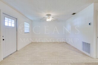 437 Perdita St in Edgewater, FL - Building Photo - Building Photo