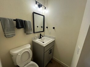 1624 Banyan Dr, Unit 4 in Fort Collins, CO - Building Photo - Building Photo