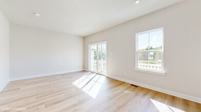 6804 Sycamore Way in Gibsonia, PA - Foto de edificio - Building Photo