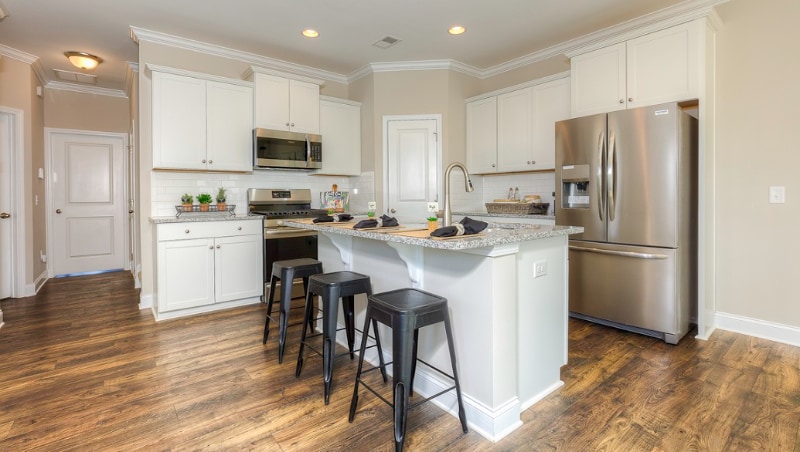 363 Lagoon Rd in Fletcher, NC - Building Photo