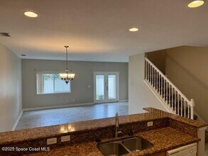 3718 Chambers Ln in Cocoa, FL - Building Photo - Building Photo