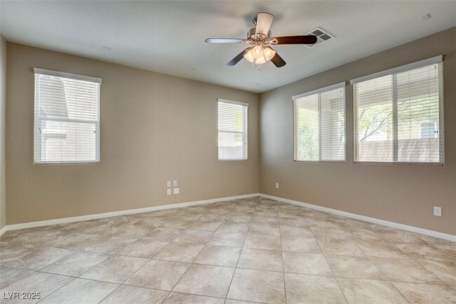 10984 Sardinia Sands Dr in Las Vegas, NV - Building Photo - Building Photo