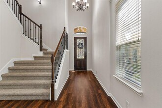9409 Solana Vista Loop in Austin, TX - Building Photo - Building Photo