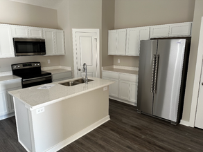 12020 Fontana Cir in Wichita, KS - Building Photo - Building Photo
