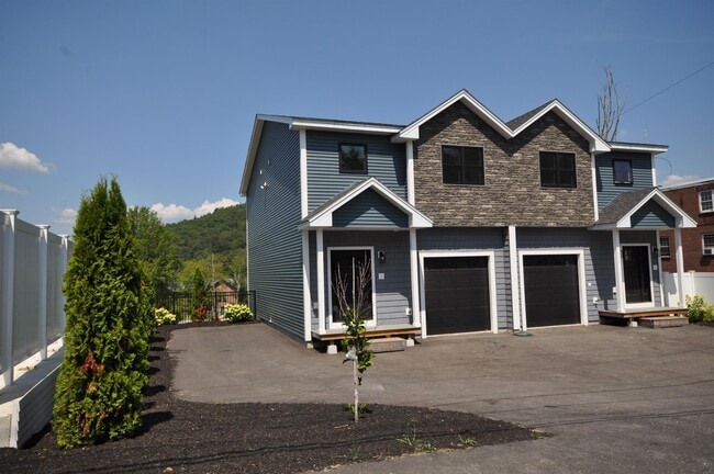 property at 40 Beech St