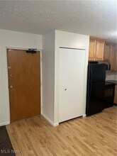 4376 Darrow Rd in Stow, OH - Building Photo - Building Photo