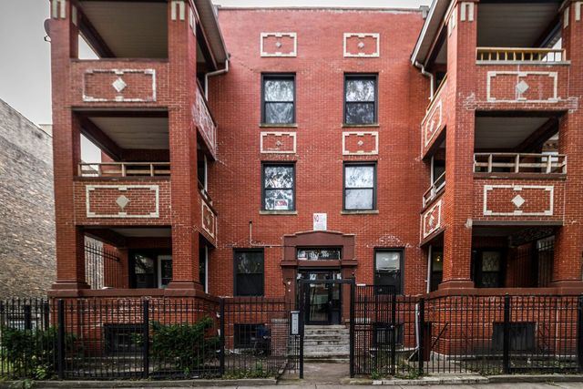 6022-24 S Eberhart Ave in Chicago, IL - Building Photo