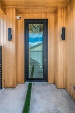 16706 Magnolia Blvd in Los Angeles, CA - Building Photo - Building Photo