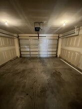 212 Aqua Ct in Hampton, VA - Building Photo - Building Photo