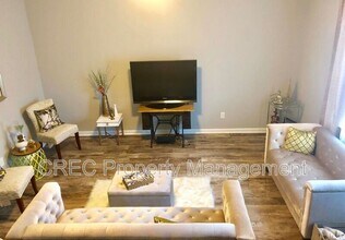 1050 Lexi Ct in Ladson, SC - Building Photo - Building Photo