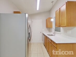 1027 Alston Hill Dr in Charlotte, NC - Building Photo - Building Photo