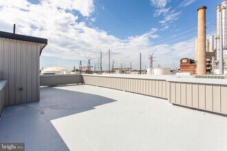 2553 Montrose St in Philadelphia, PA - Building Photo - Building Photo