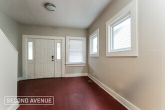 4023 Taylor Blvd in Louisville, KY - Building Photo - Building Photo