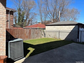 256-07 60th Ave in Queens, NY - Building Photo - Building Photo