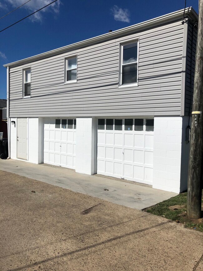 4480 Highland Ave Rentals in Shadyside, OH