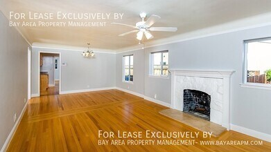 146 Roosevelt Ave in Redwood City, CA - Building Photo - Building Photo