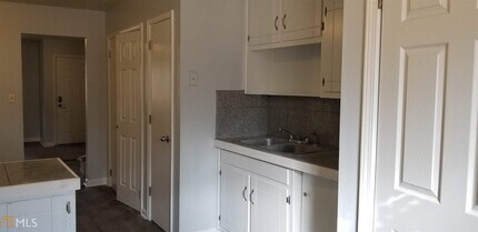 9245 Cedar Ridge Dr NW-Unit -A in Covington, GA - Building Photo - Building Photo