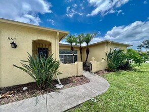 9611 Towanda Ln in Port Richey, FL - Building Photo - Building Photo