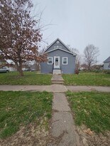 1516 7th St in Rock Island, IL - Building Photo