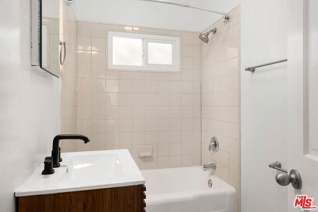 property at 4158 Baldwin Ave