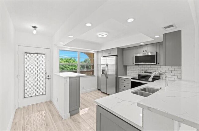 property at 2304 Lucaya Ln