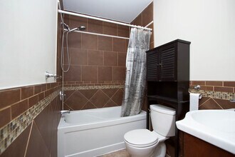 356 Ritson Rd S in Oshawa, ON - Building Photo - Building Photo
