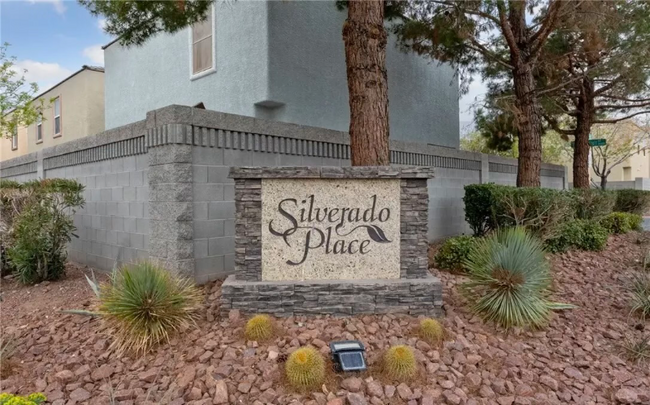 10484 Beautiful Fruit St in Las Vegas, NV - Foto de edificio - Building Photo
