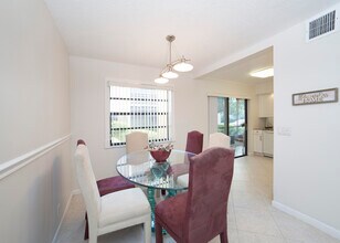 247 Capri F in Delray Beach, FL - Building Photo - Building Photo