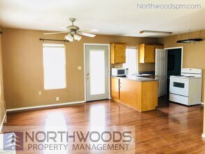 5171 New Hope Rd in Grants Pass, OR - Building Photo - Building Photo