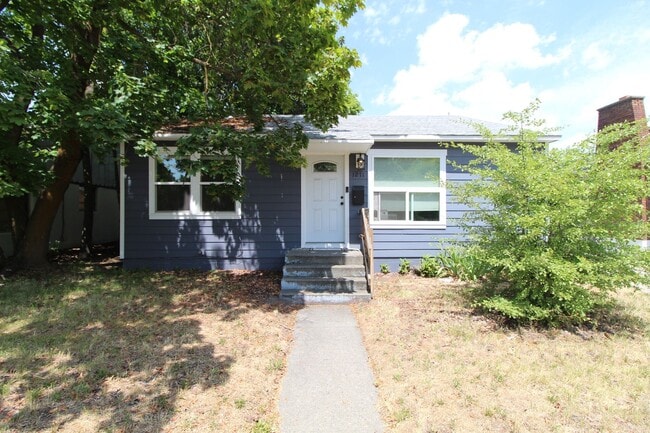 property at 1211 E Mission Ave