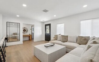 5003 Valdez Ave in Riverside, CA - Building Photo