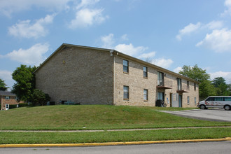 348-360 Redding Rd in Lexington, KY - Building Photo - Building Photo