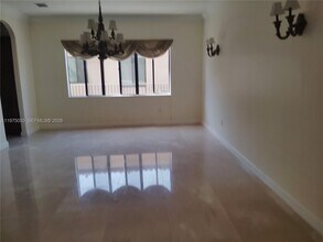 7944 SW 194th St in Miami, FL - Building Photo - Building Photo