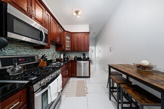 815 Park Ave in Hoboken, NJ - Building Photo - Building Photo