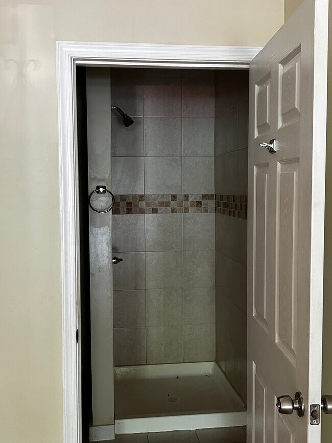 1600 N Bond St in Baltimore, MD - Building Photo - Building Photo