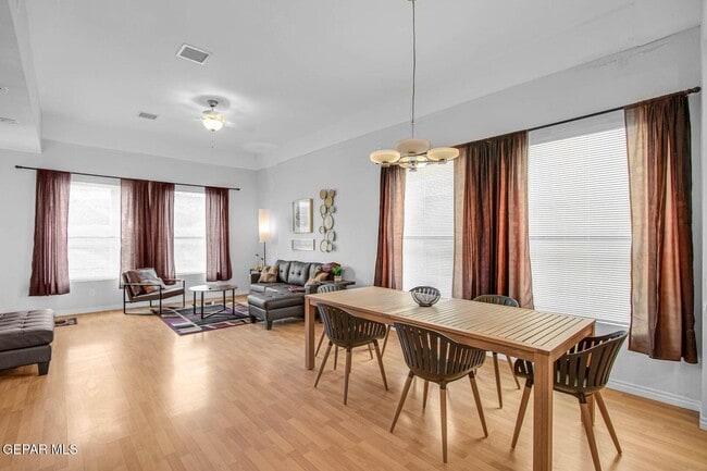 5533 Ignacio Frias Dr in El Paso, TX - Building Photo - Building Photo