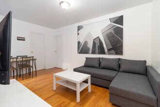 340 E 94th St, Unit ID1032043P in New York, NY - Foto de edificio - Building Photo